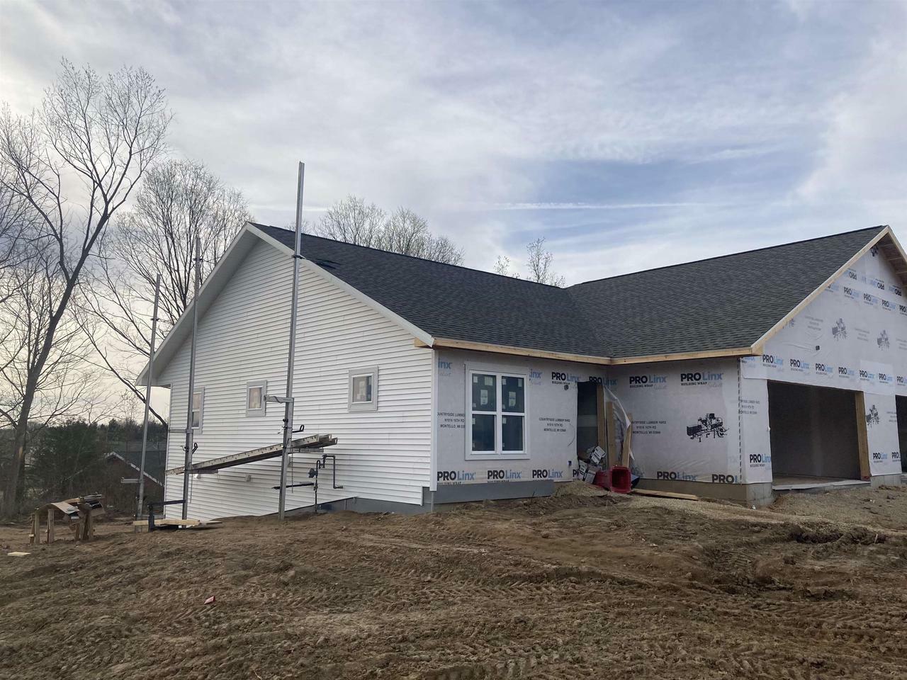 Property Photo: 1064 Armida Court WI 53959