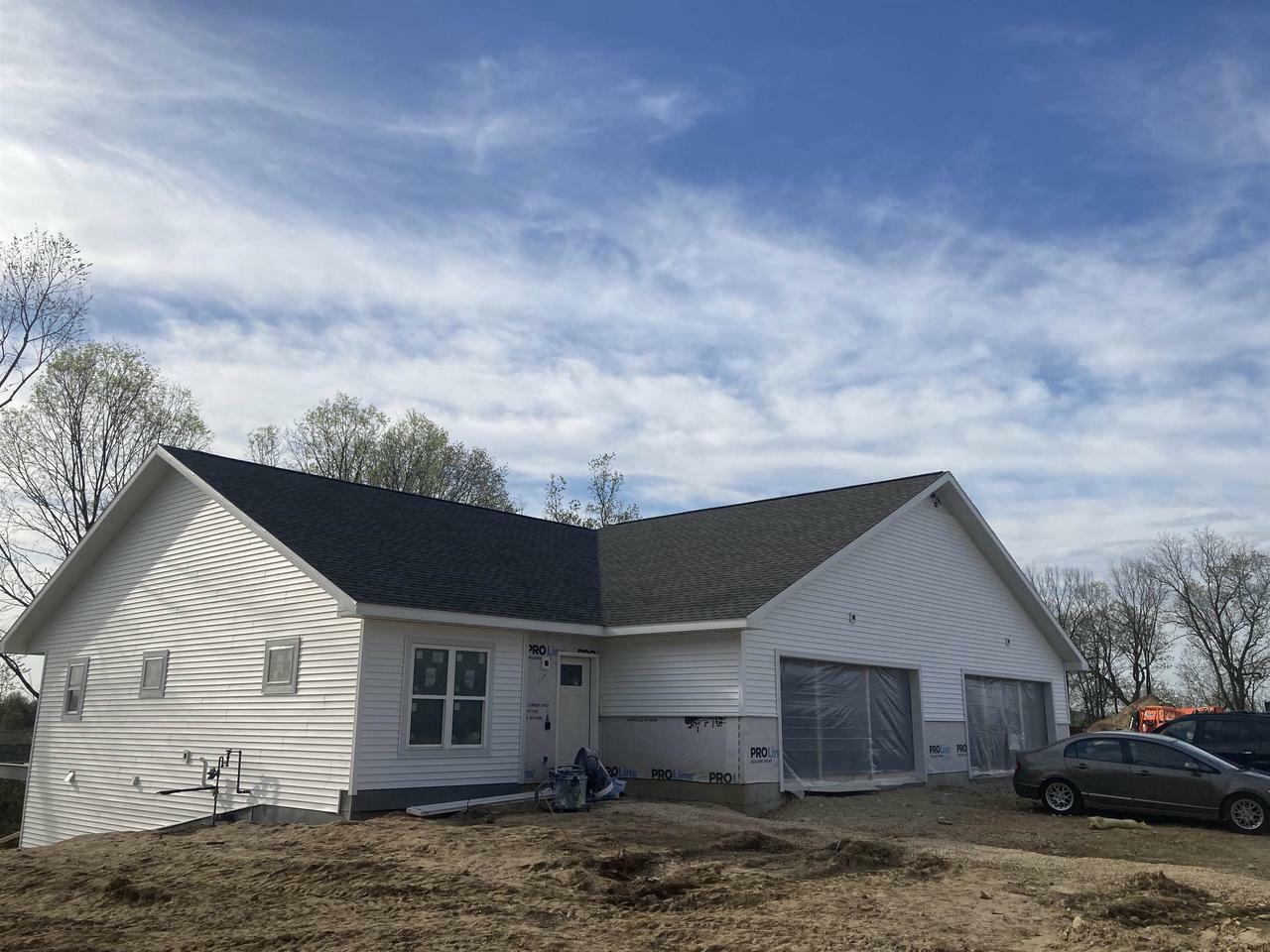 Property Photo: 1064 Armida Court WI 53959
