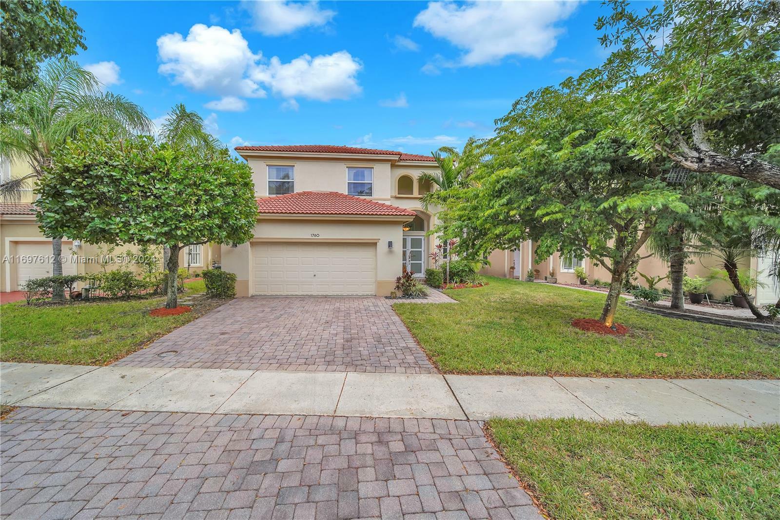 Property Photo:  1760 NE 37th Ave  FL 33033 