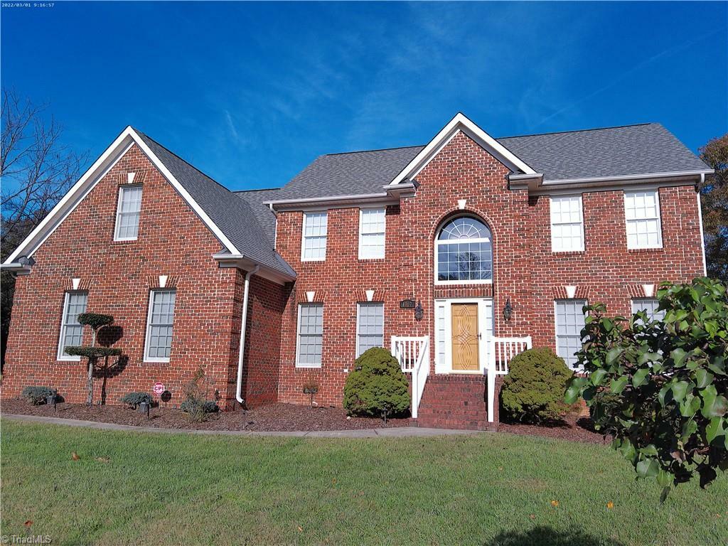 4707 Laurel Oaks Drive  Greensboro NC 27406 photo