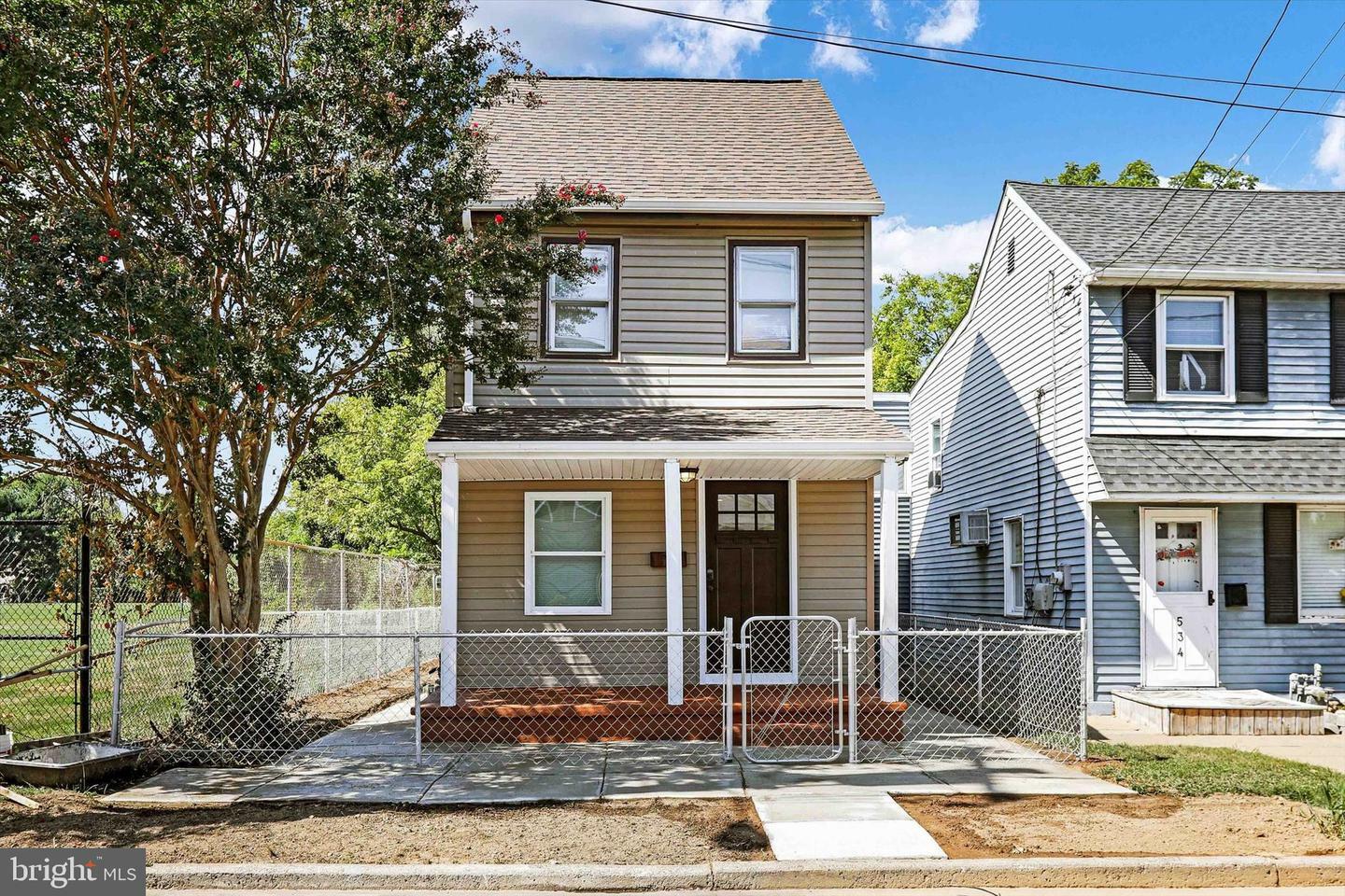 Property Photo:  532 Maple Street  PA 19007 