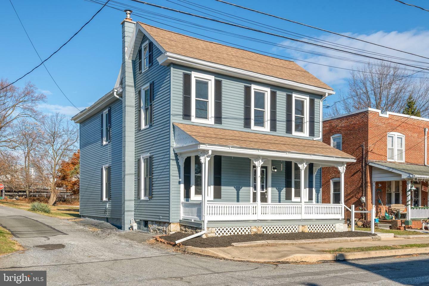 Property Photo:  118 Columbia Avenue  PA 17552 