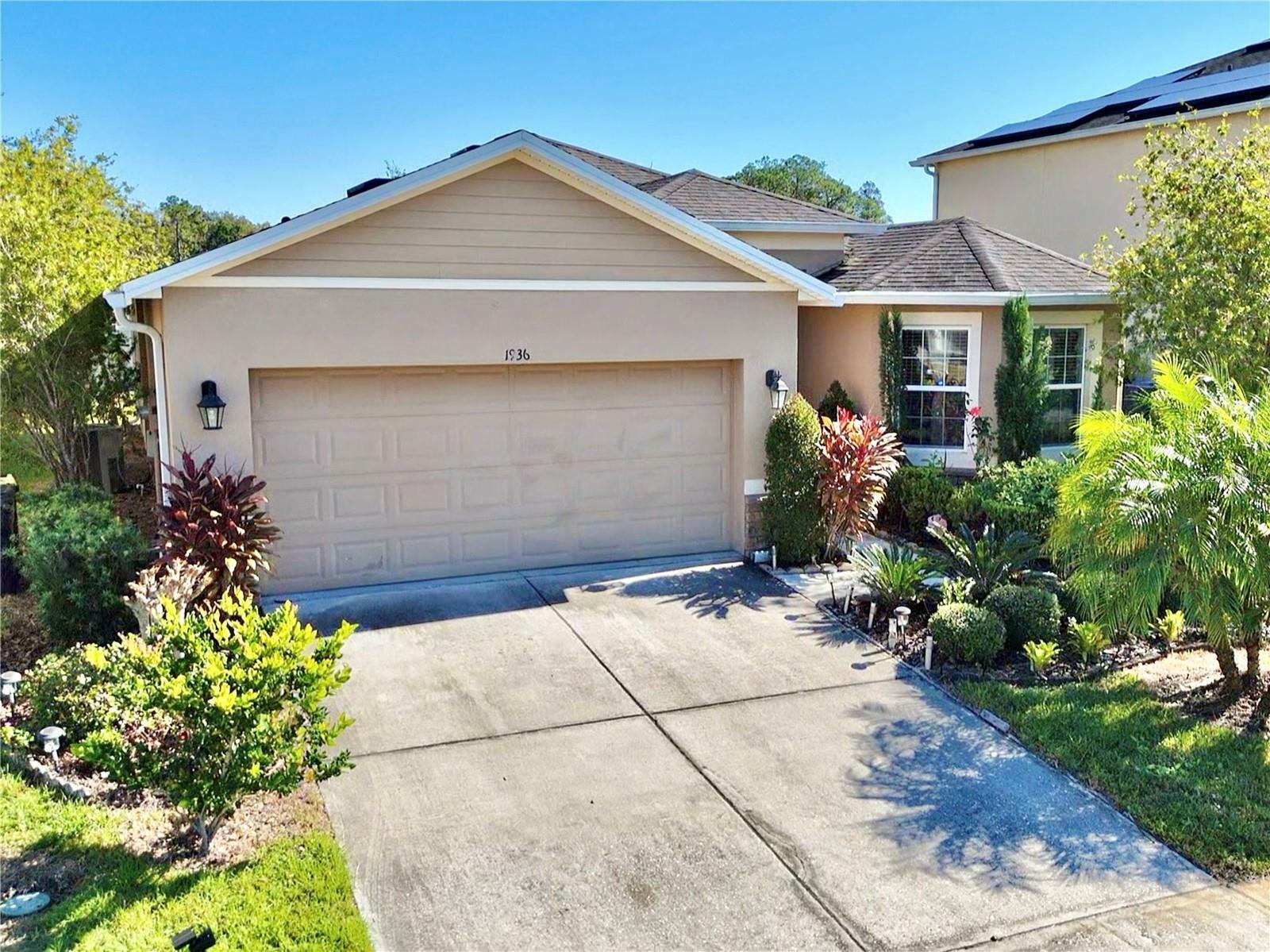 Property Photo:  1936 Marabou Drive  FL 33896 