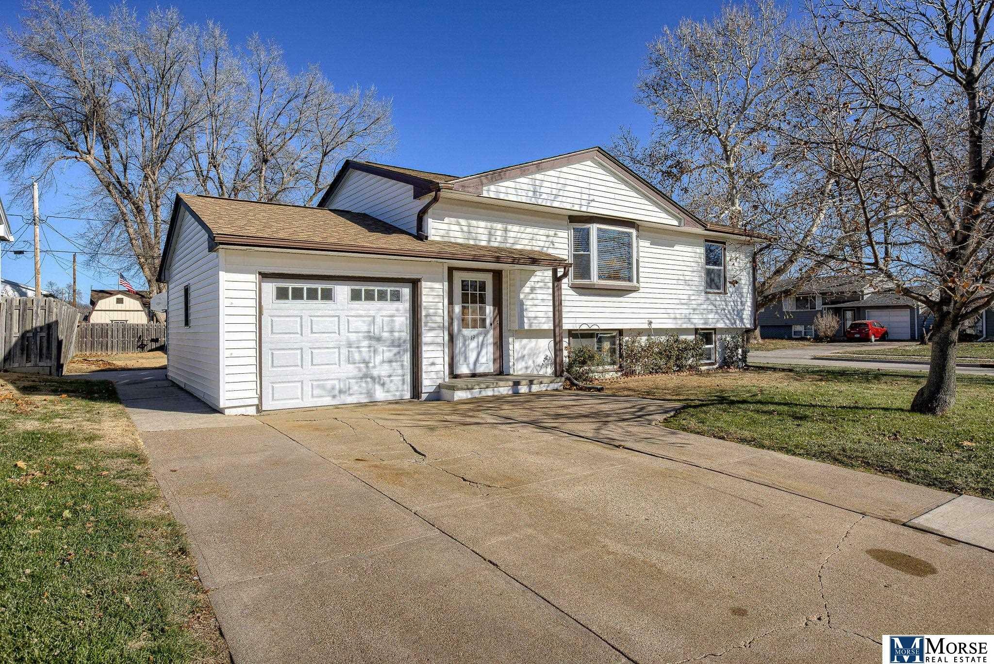 Property Photo:  19 Windsor Avenue  IA 51503 