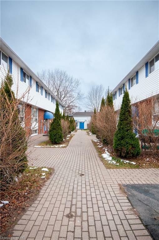 Property Photo:  904 Premier Road 10  ON P1A 2H5 