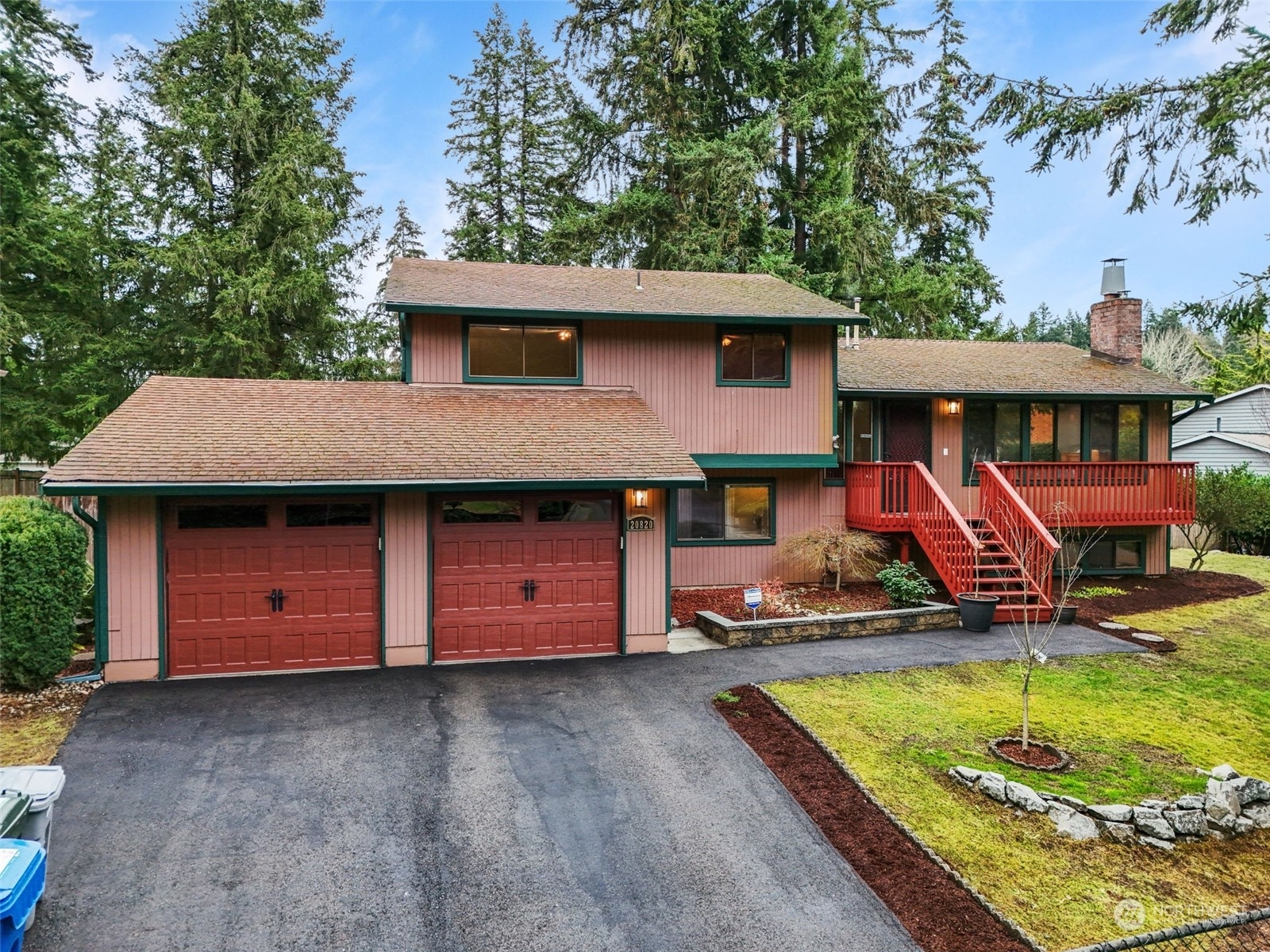 Property Photo:  20820 135th Avenue SE  WA 98042 