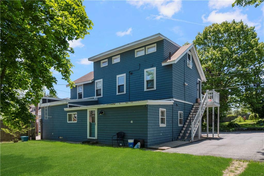 Property Photo:  39 Fair Street  RI 02888 