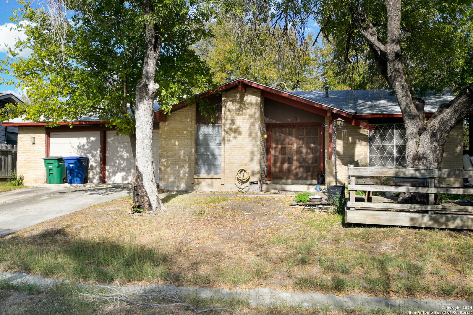 Property Photo:  4831 Sorrento  TX 78217 