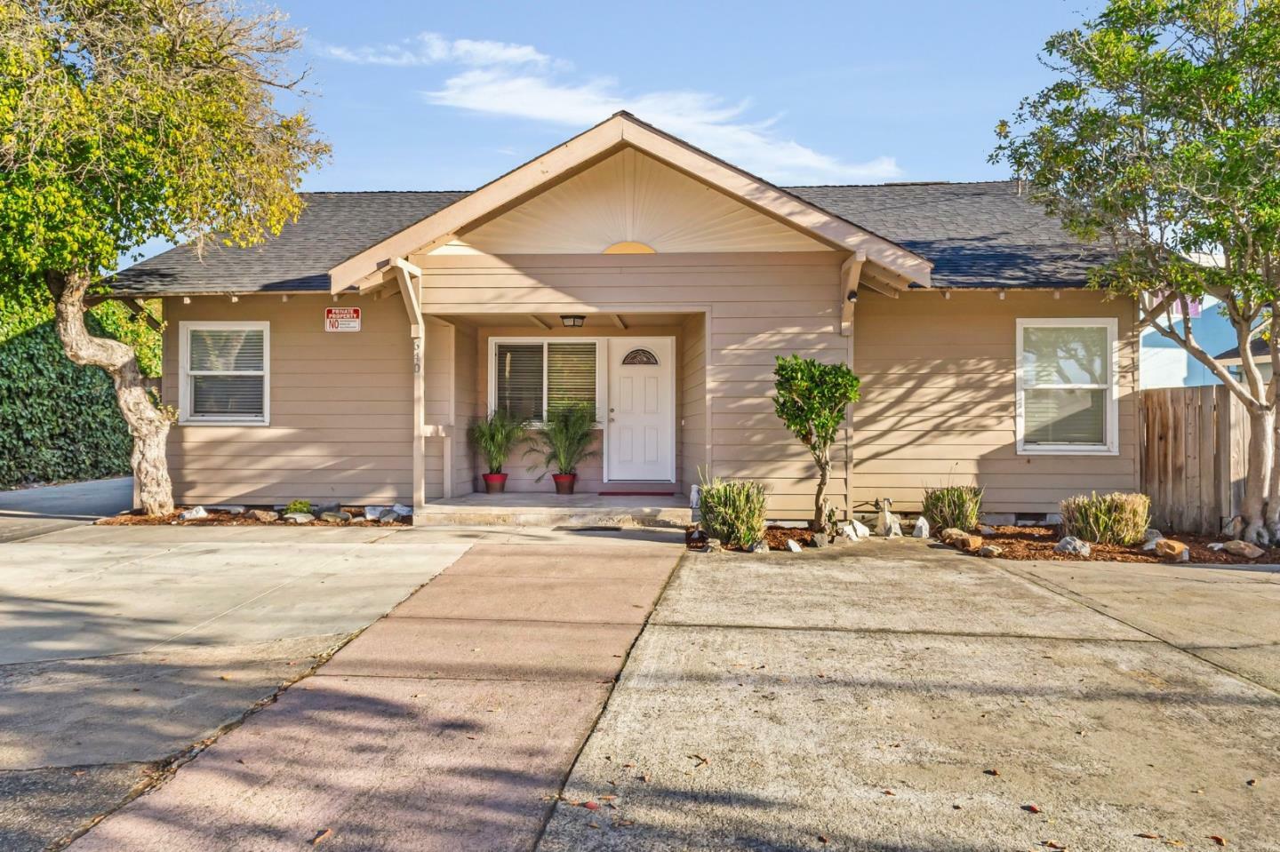 Property Photo:  640 17th Avenue  CA 95062 