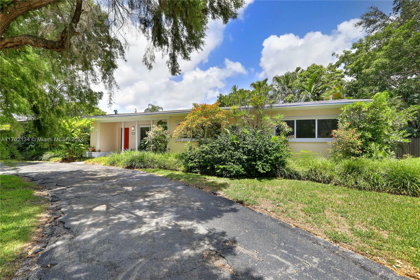 7765 SW 133rd Ter  Pinecrest FL 33156 photo