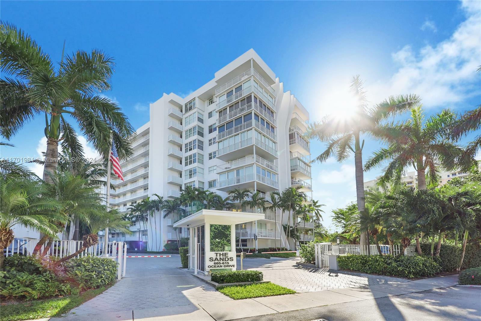 605 Ocean Dr 4L  Key Biscayne FL 33149 photo