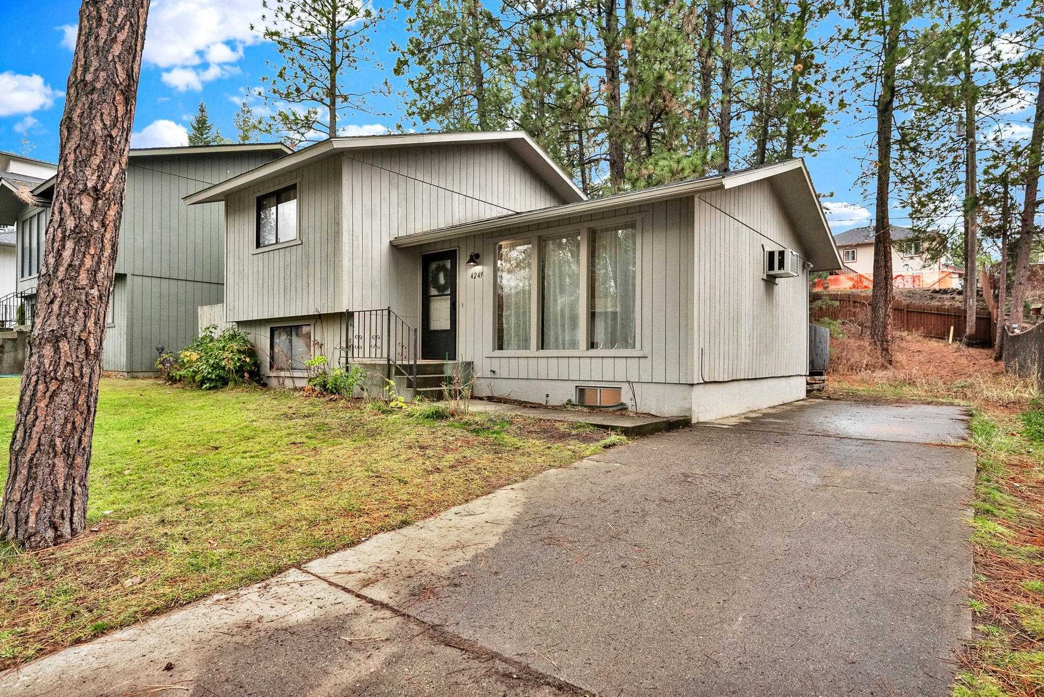 Property Photo:  4249 E 34th Ave  WA 99223 