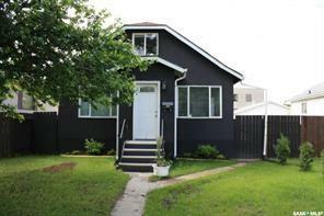 Property Photo:  1111 23rd Street W  SK S7L 0A7 