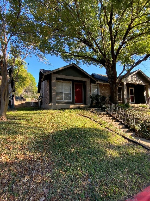 Property Photo:  1015 E Yager Lane 179  TX 78753 