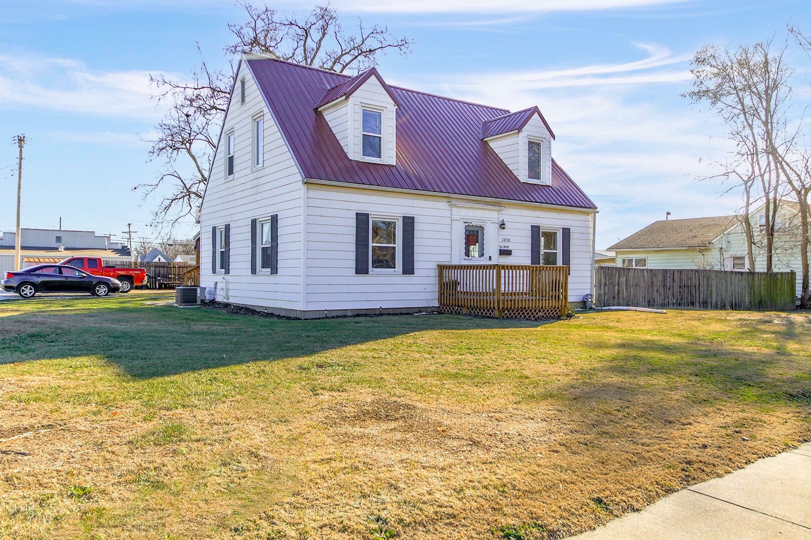 Property Photo:  1030 N Ault St  MO 65270 