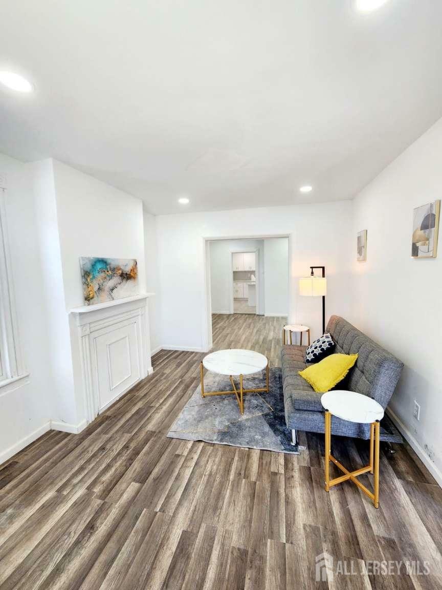 Property Photo:  191 Market Street  NJ 08861 