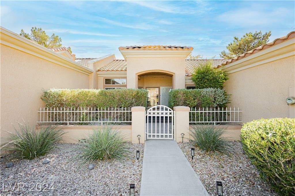 Property Photo:  9329 Villa Ridge Drive  NV 89134 