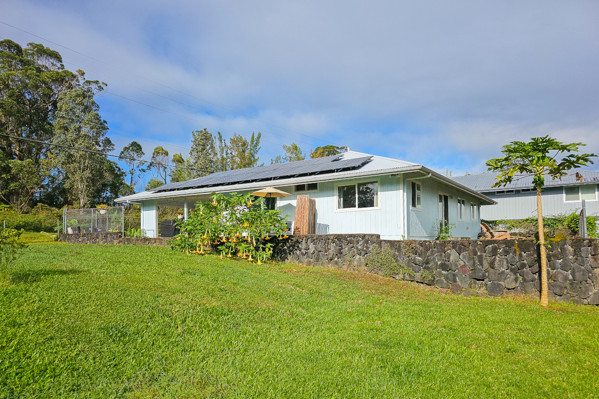 18-4104 Haumalu St  Mountain View HI 96771 photo