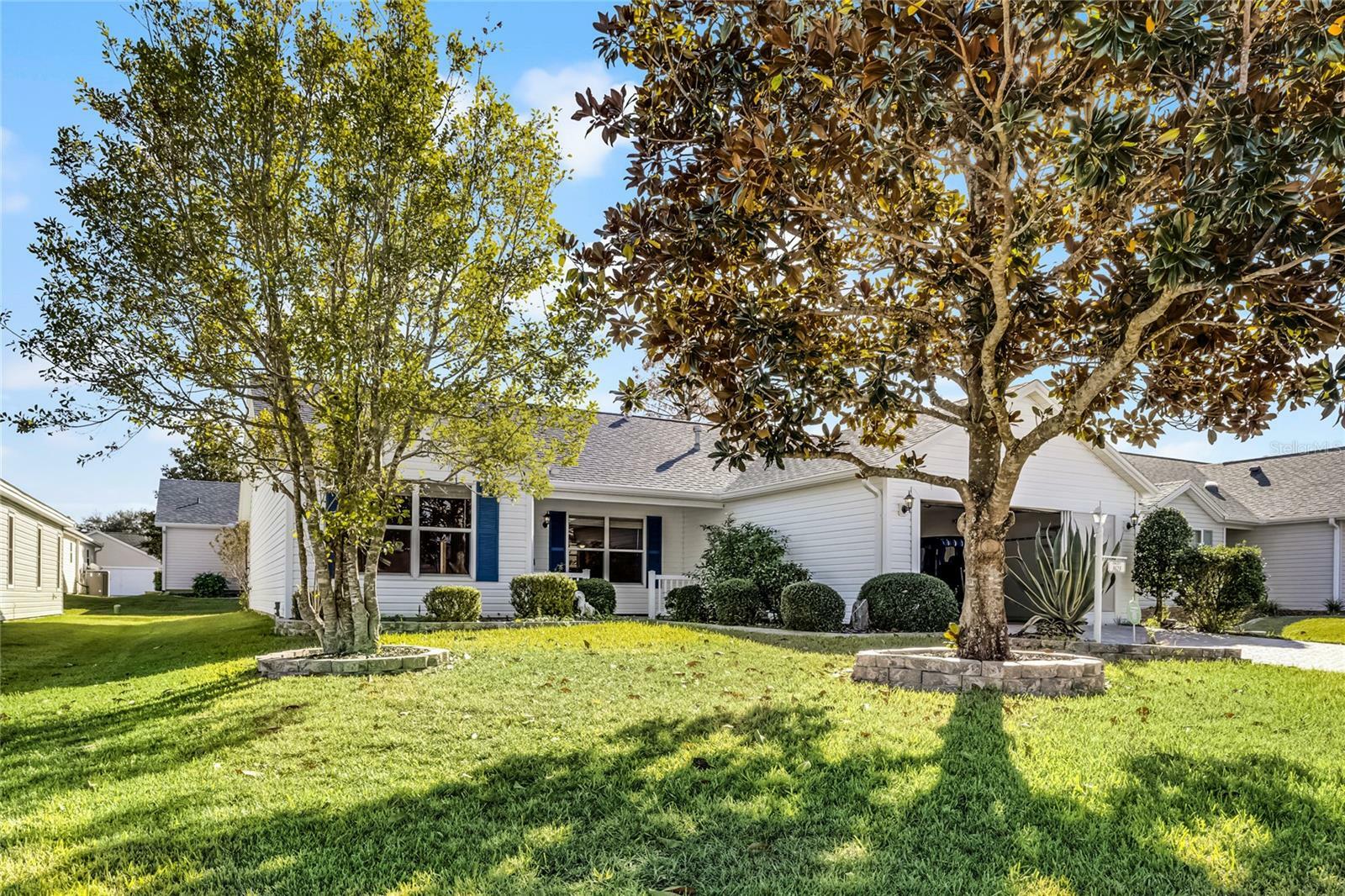 Property Photo: 3623 Worth Circle FL 32162