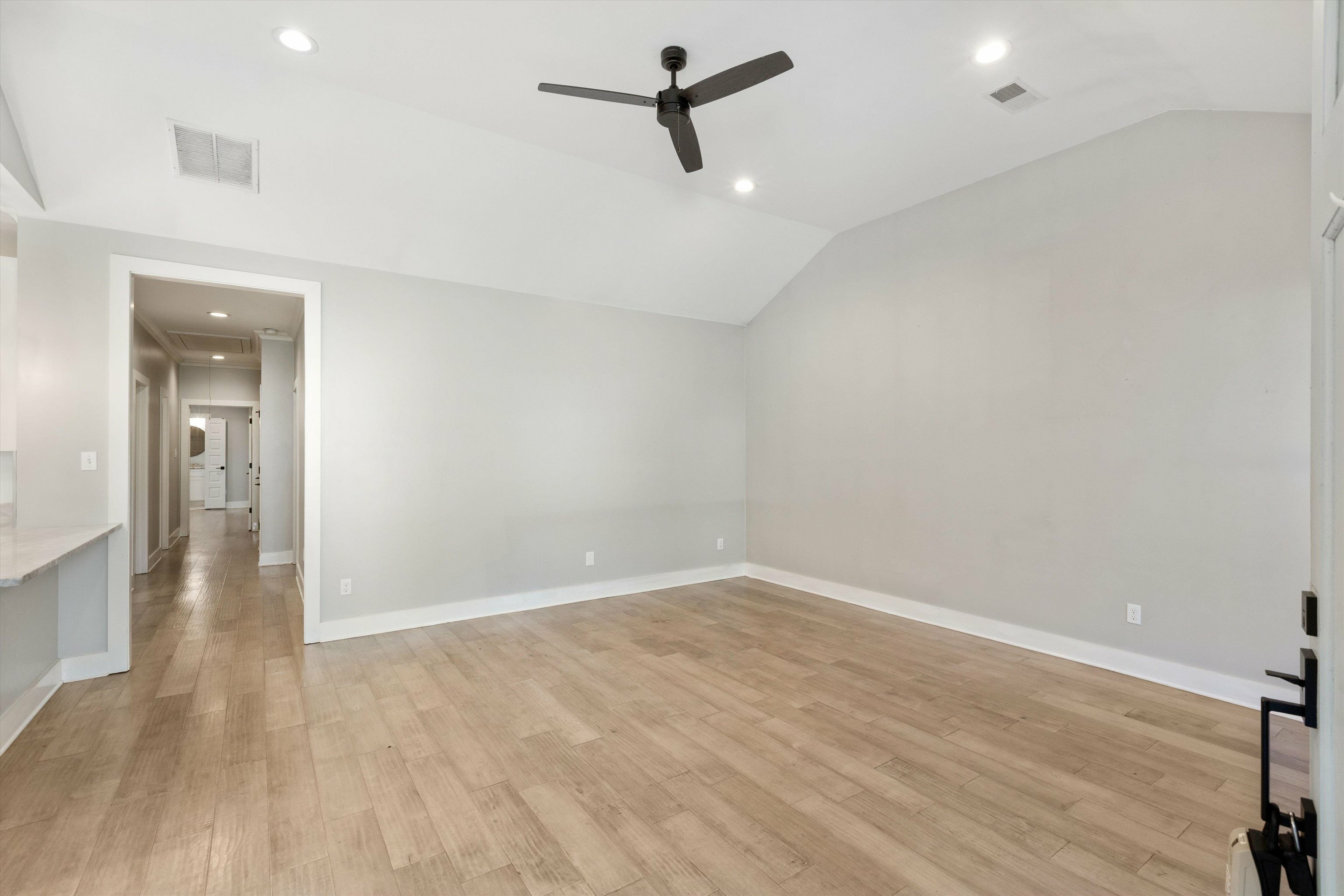 Property Photo:  3573 Douglass Ave  TN 38111 