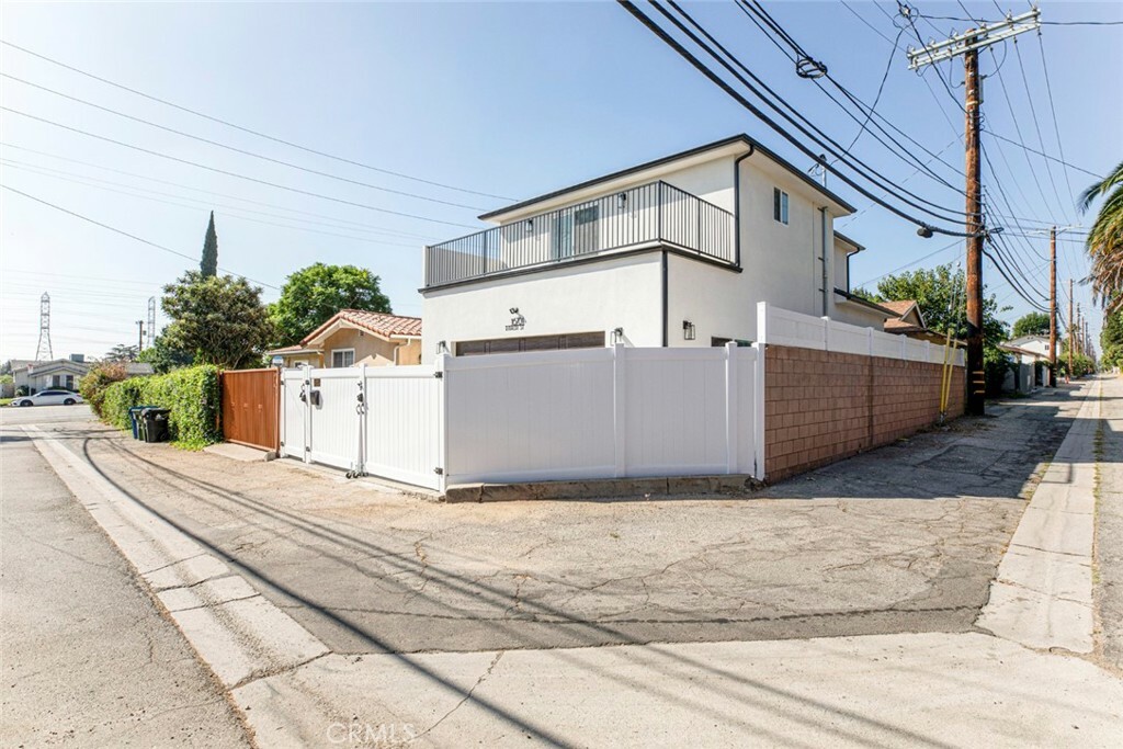 Property Photo:  16701 Rinaldi Street  CA 91344 