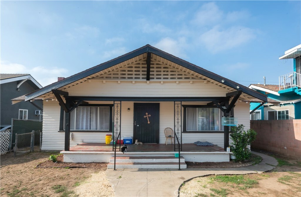 Property Photo:  3468 Siskiyou Street  CA 90023 