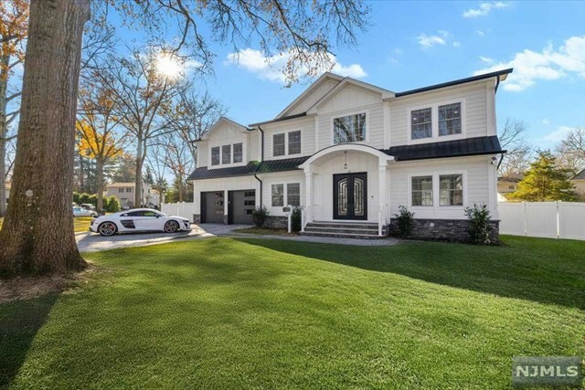 Property Photo:  58 Benton Road  NJ 07652 