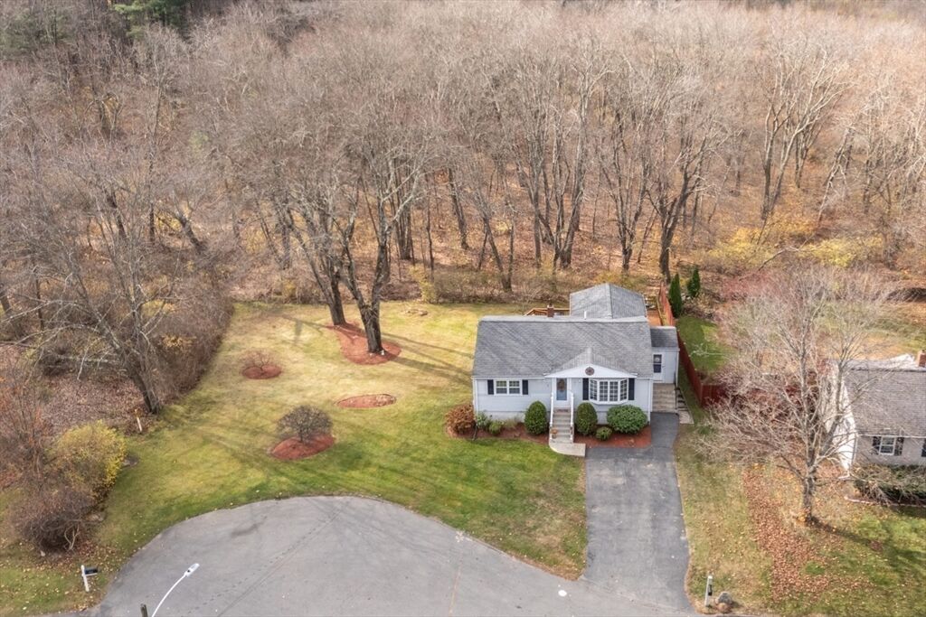 Property Photo:  2 Oakmeadow Lane  MA 01844 