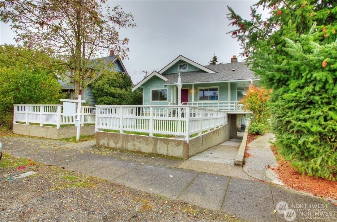 Property Photo:  5423 S Pine Street  WA 98409 