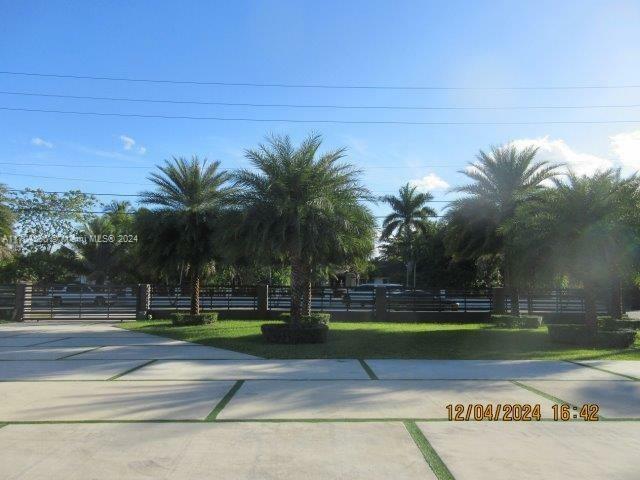 12455 SW 45 St  Miami FL 33175 photo