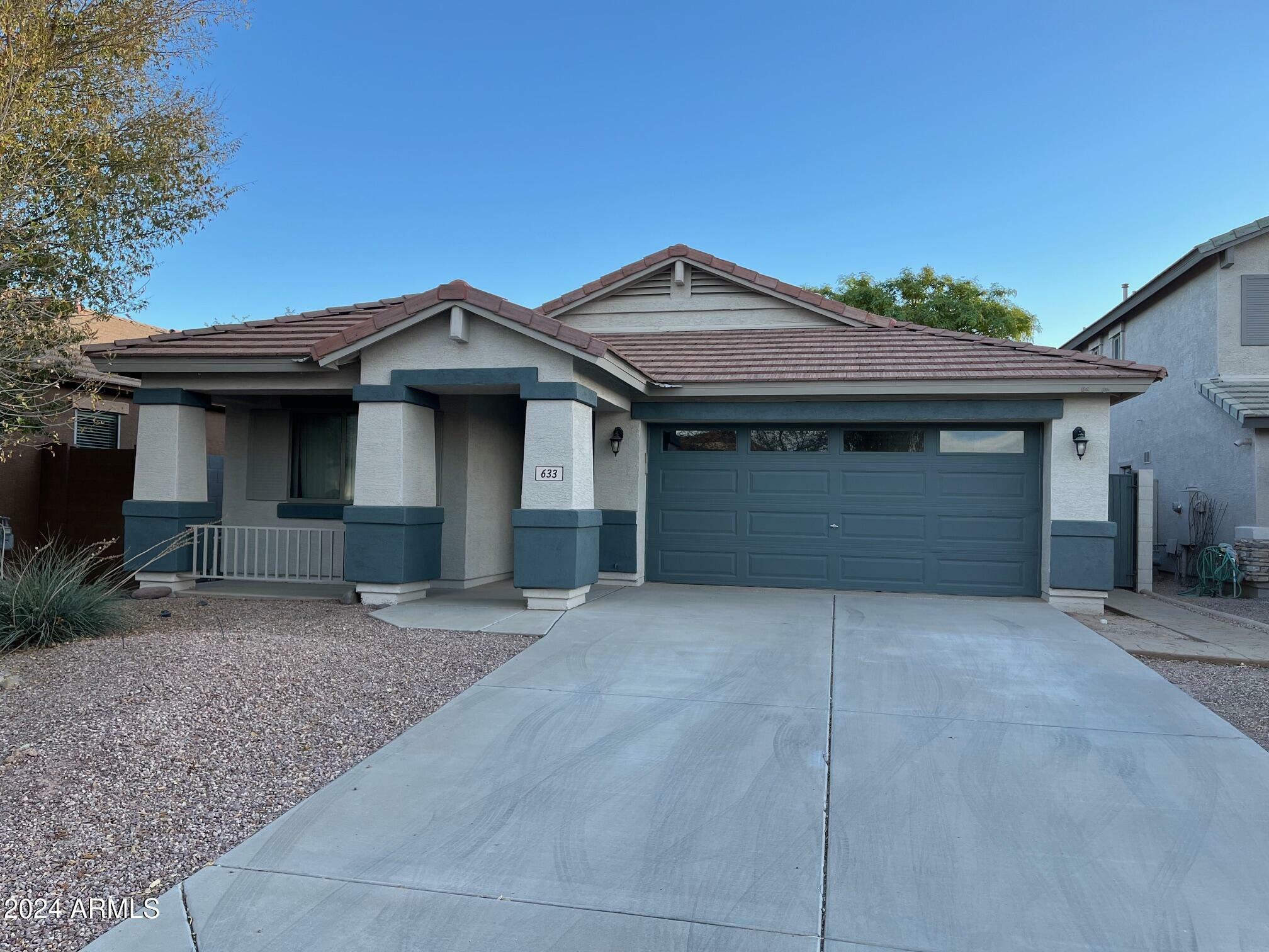 Property Photo:  633 E Leslie Avenue  AZ 85140 