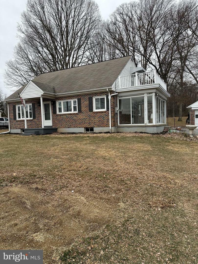 Property Photo:  649 W Brubaker Valley Road  PA 17543 