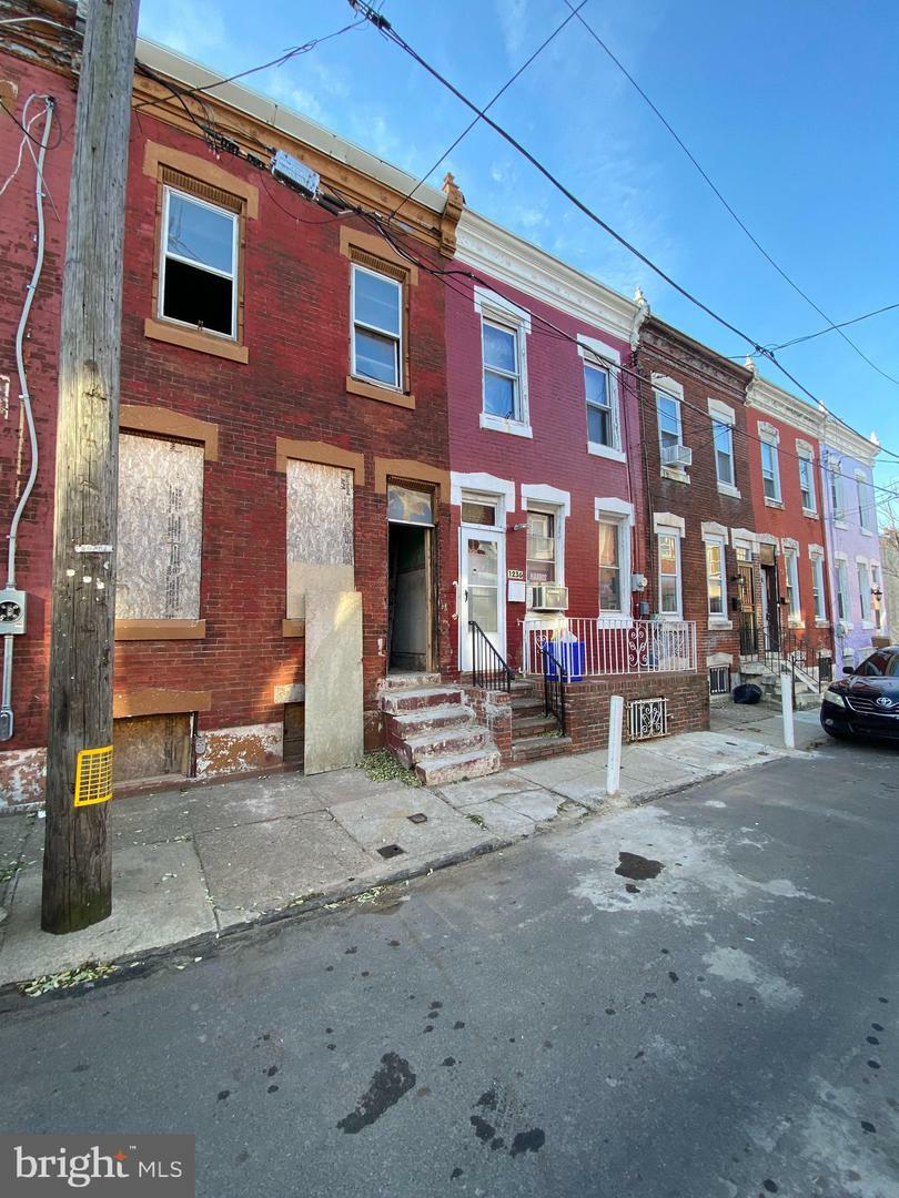 Property Photo:  1234 W Tucker Street  PA 19133 