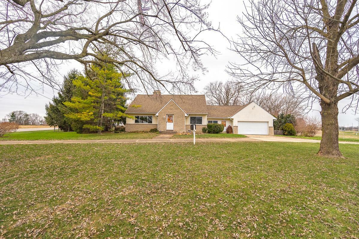 Property Photo:  1830 Walker Road  OH 43026 