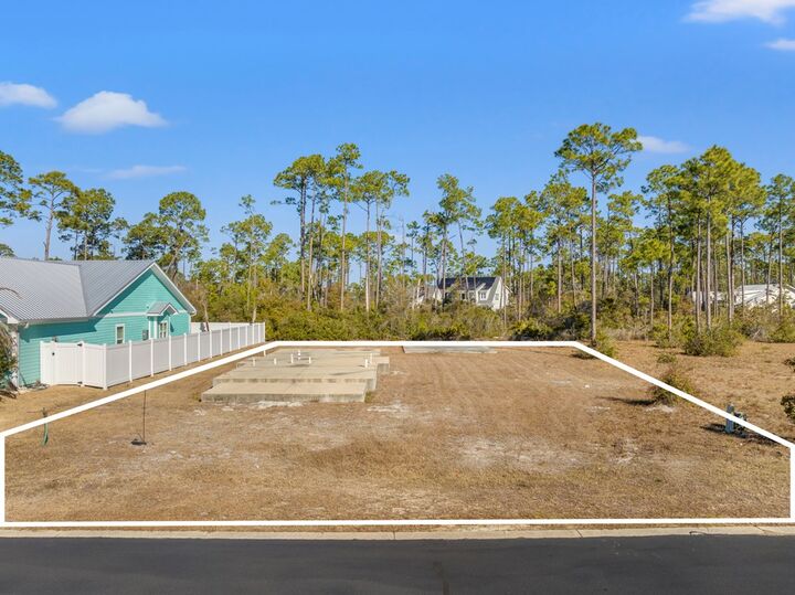 Property Photo:  123 White Blossom Trl  FL 32456 