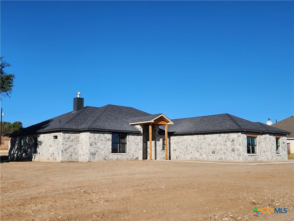 Property Photo:  228 Hillside Lane  TX 76550 