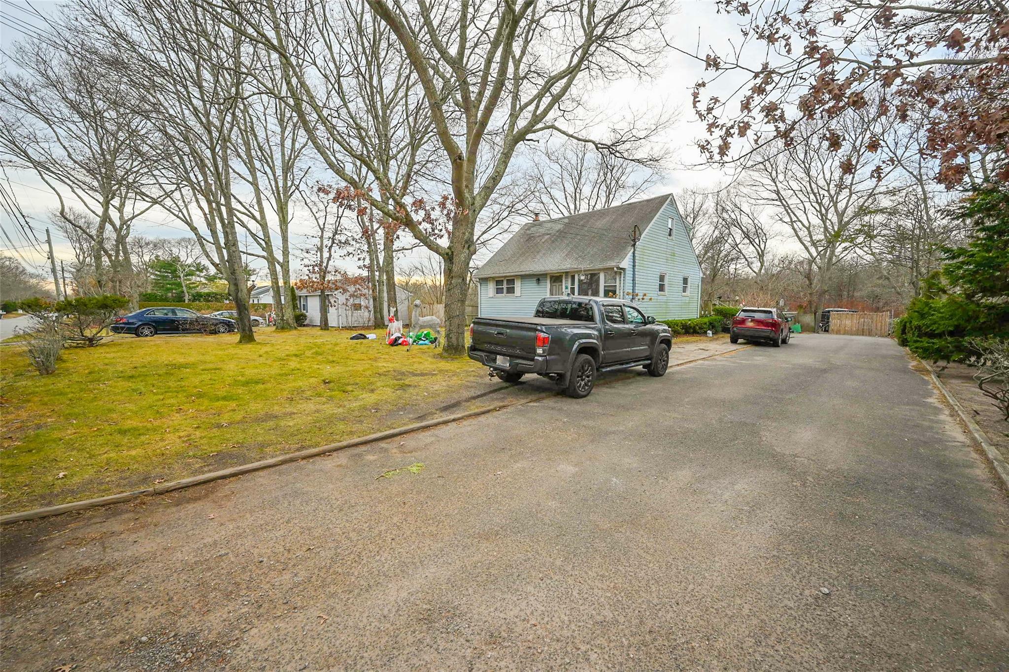 Property Photo:  77 Peters Lane  NY 11978 