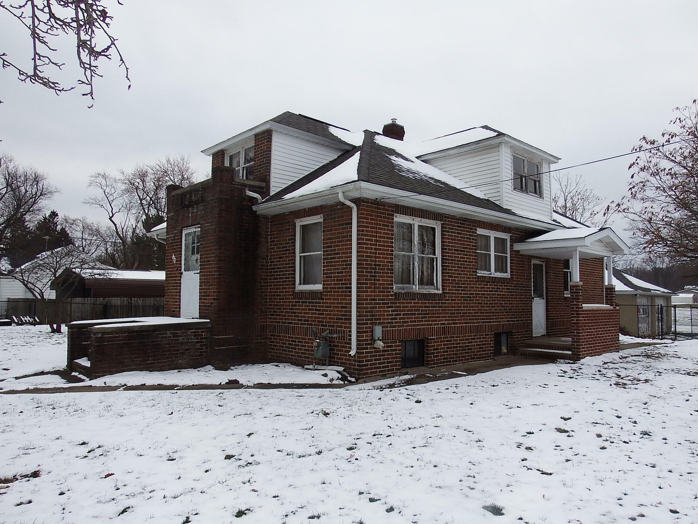 Property Photo:  745 Upton Avenue  MI 49037 