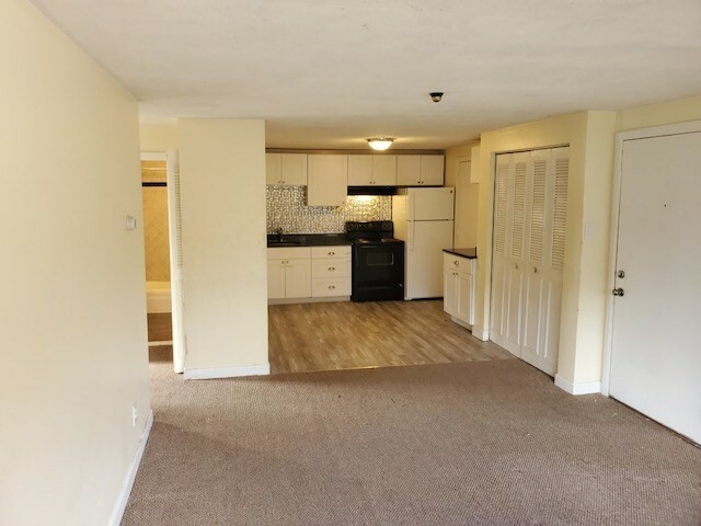 Property Photo: 913 State Rd 12A MA 02360