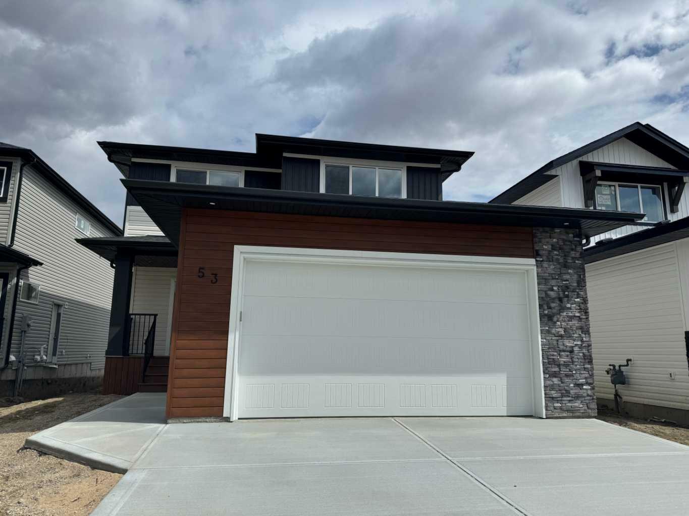 53 Emmett Crescent  Red Deer AB T4P 3G8 photo