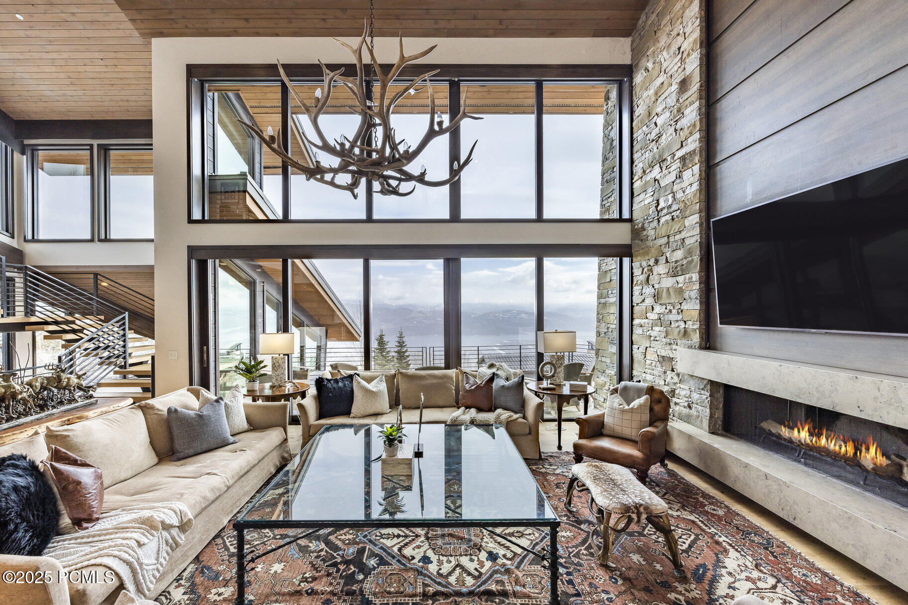 Property Photo: 2848 W Deer Pointe Drive UT 84060