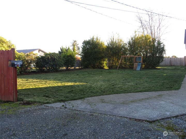 Property Photo:  731 W Cedar Avenue  WA 98563 