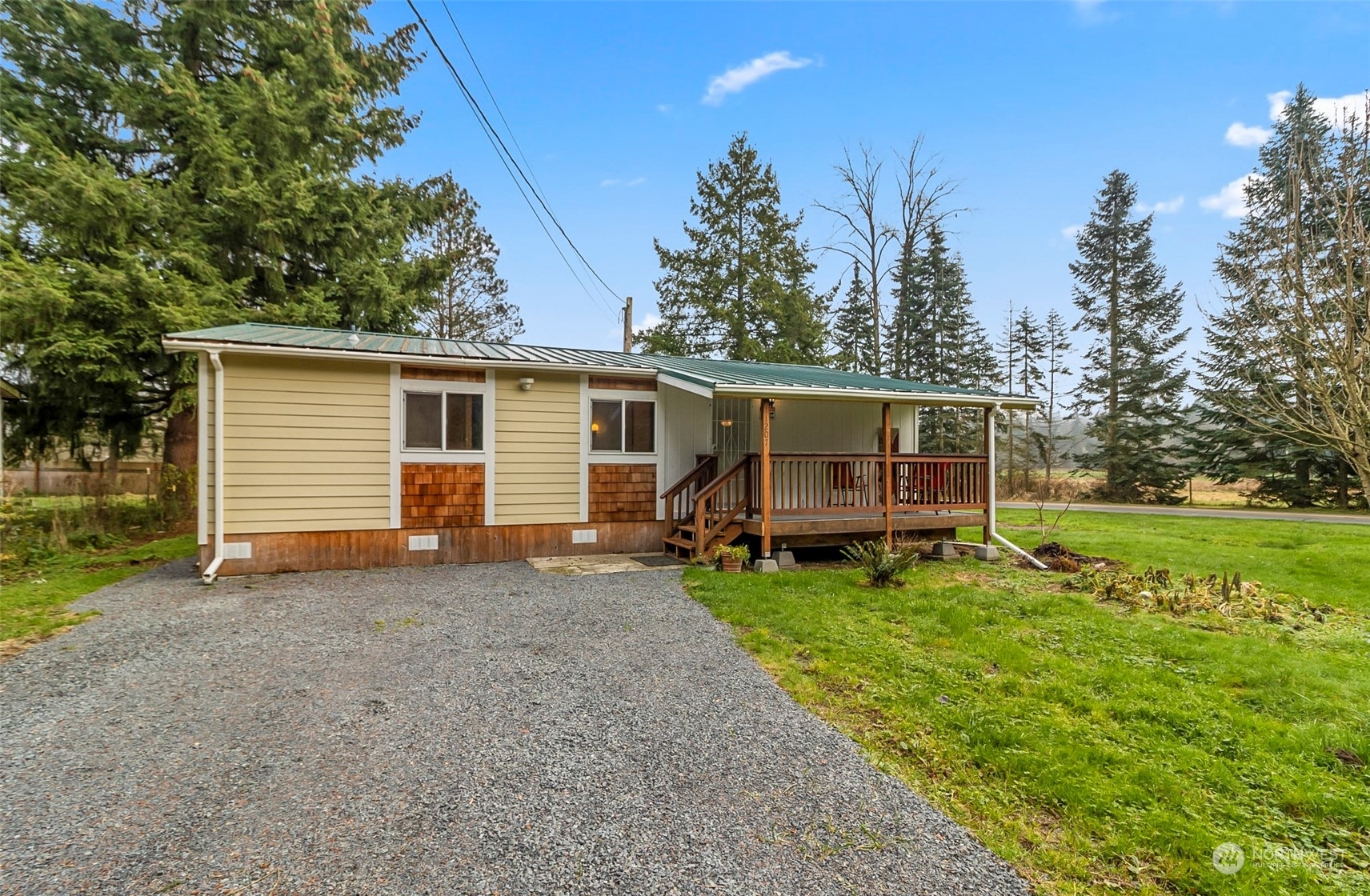 Property Photo:  11207  172nd Drive NE  WA 98258 