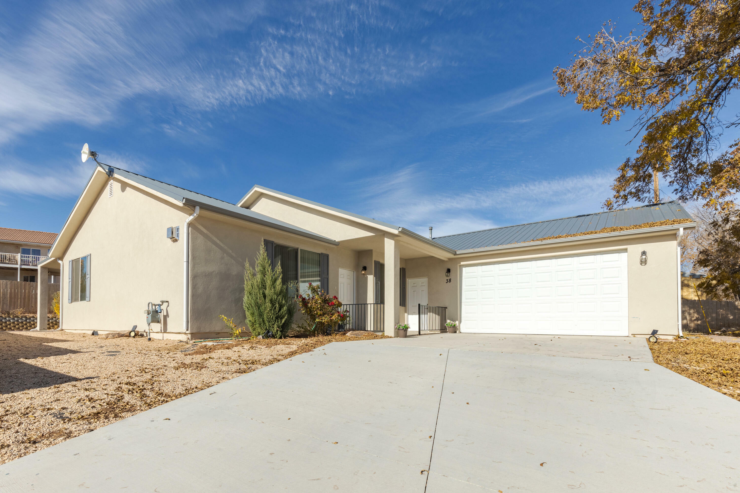 Property Photo:  38 W Judd Ln  UT 84737 