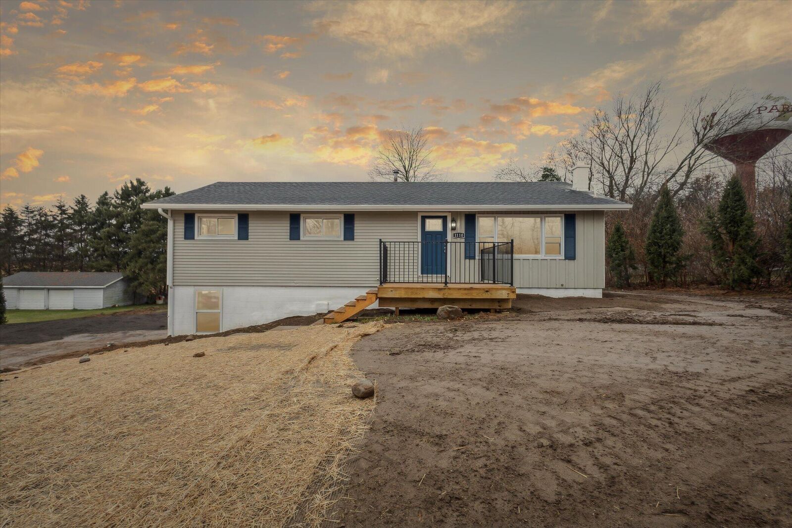 Property Photo: 1110 Chapel Road MI 49269