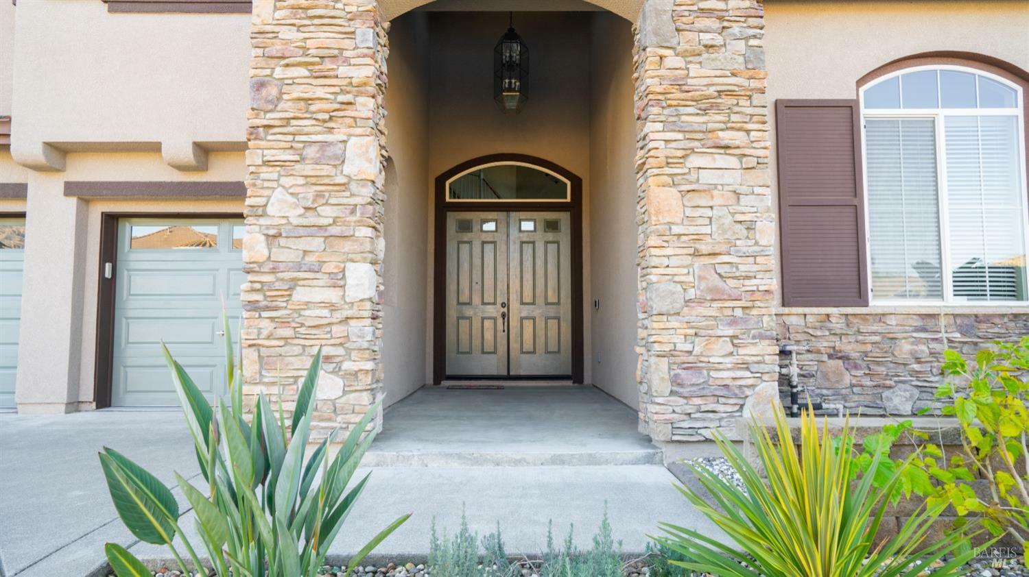 Property Photo: 3914 Stonington Court CA 94533