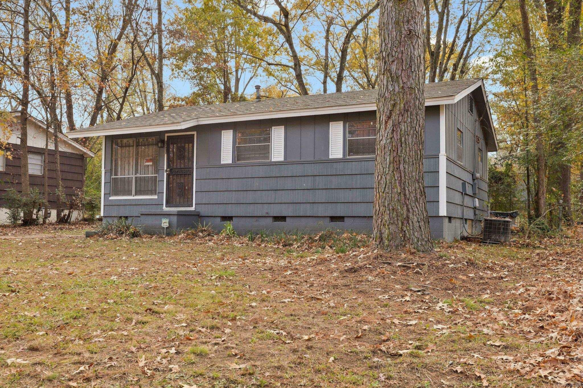 Property Photo:  7325 Knollwood Road  AR 72209 