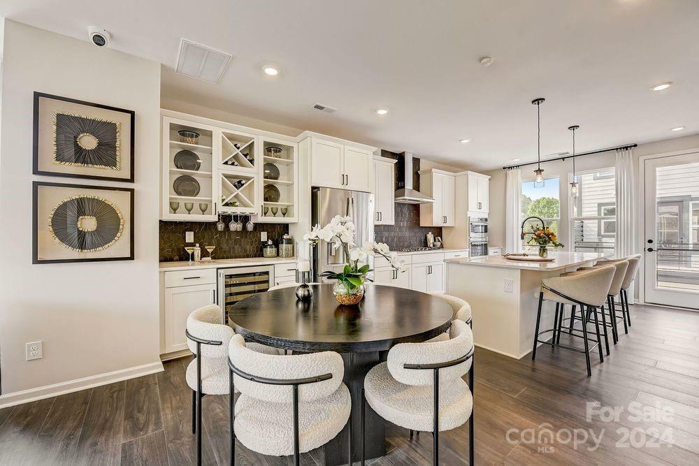 Property Photo: 203 Tamala Street NC 28036