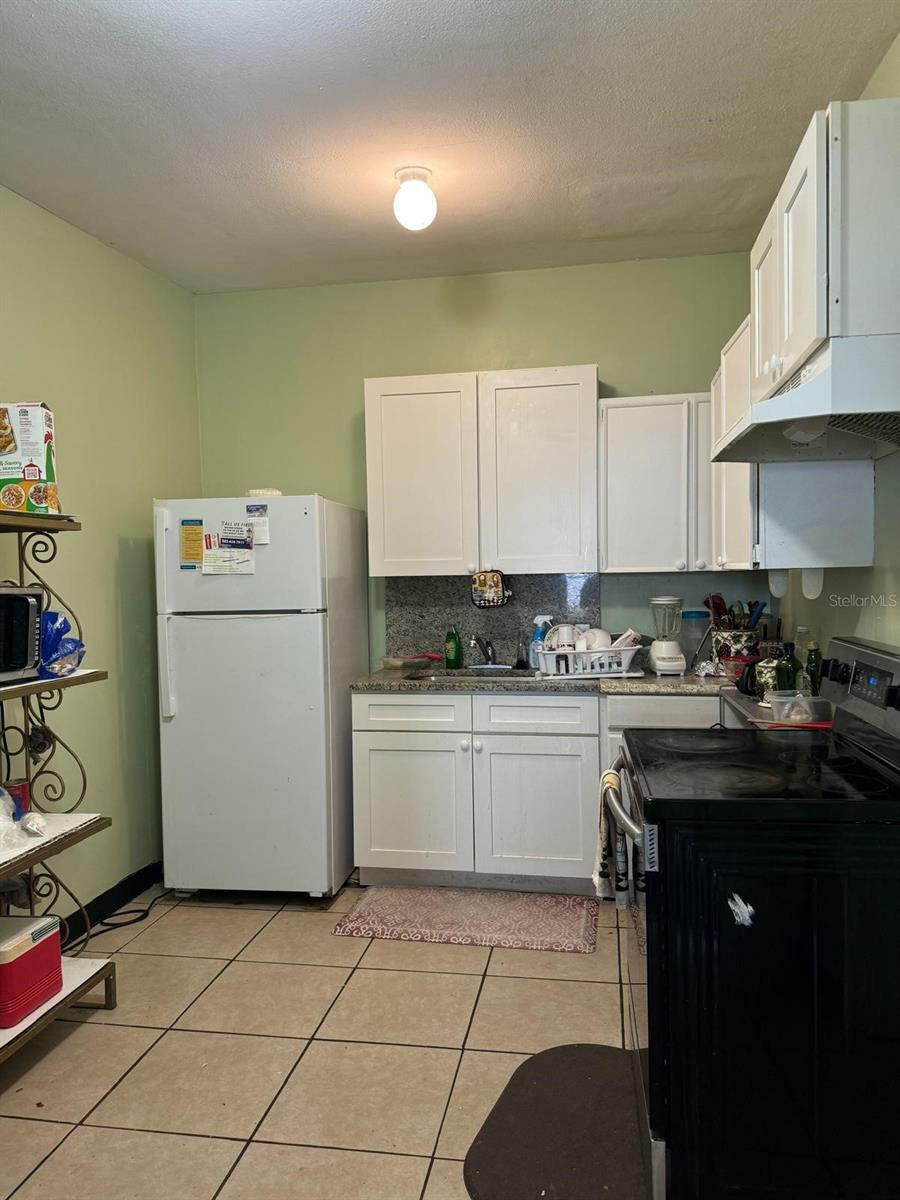 Property Photo:  116 S 4th Street  FL 33844 