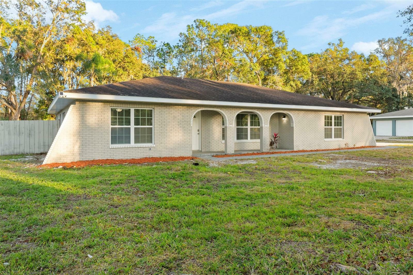 Property Photo:  6817 Estate Road  FL 33809 